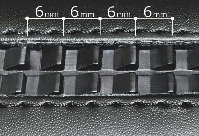 オートロック式ベルト の 構造 その 4 ( レール の 段差 )