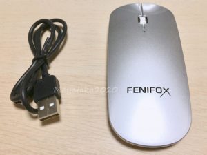 『FENIFOX Bluetooth ワイヤレスマウス』開封時(マウス本体と付属品)