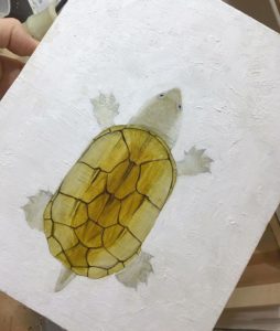 油絵の制作過程を随時、知らせてくれる。その2