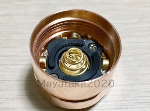 『ACE BEAM TK18 LEDライト』のスイッチ内部
