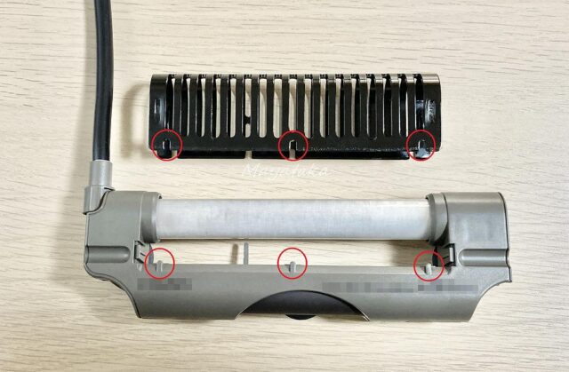 カバー には アルミ を 採用 ( 取付方向 が ある ) その 3