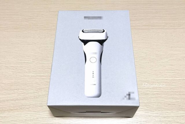 ラムダッシュ ES - LT2B - W の 開 封 時 の よ う す その 1