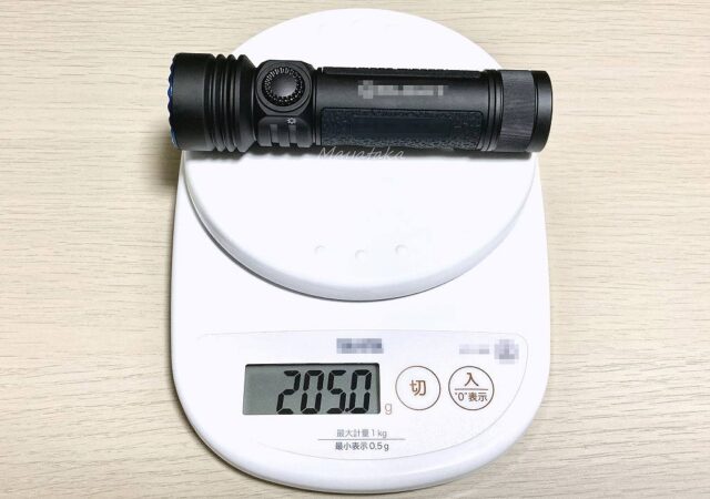 OLIGHT Seeker 4 Pro の 各重量 その 1